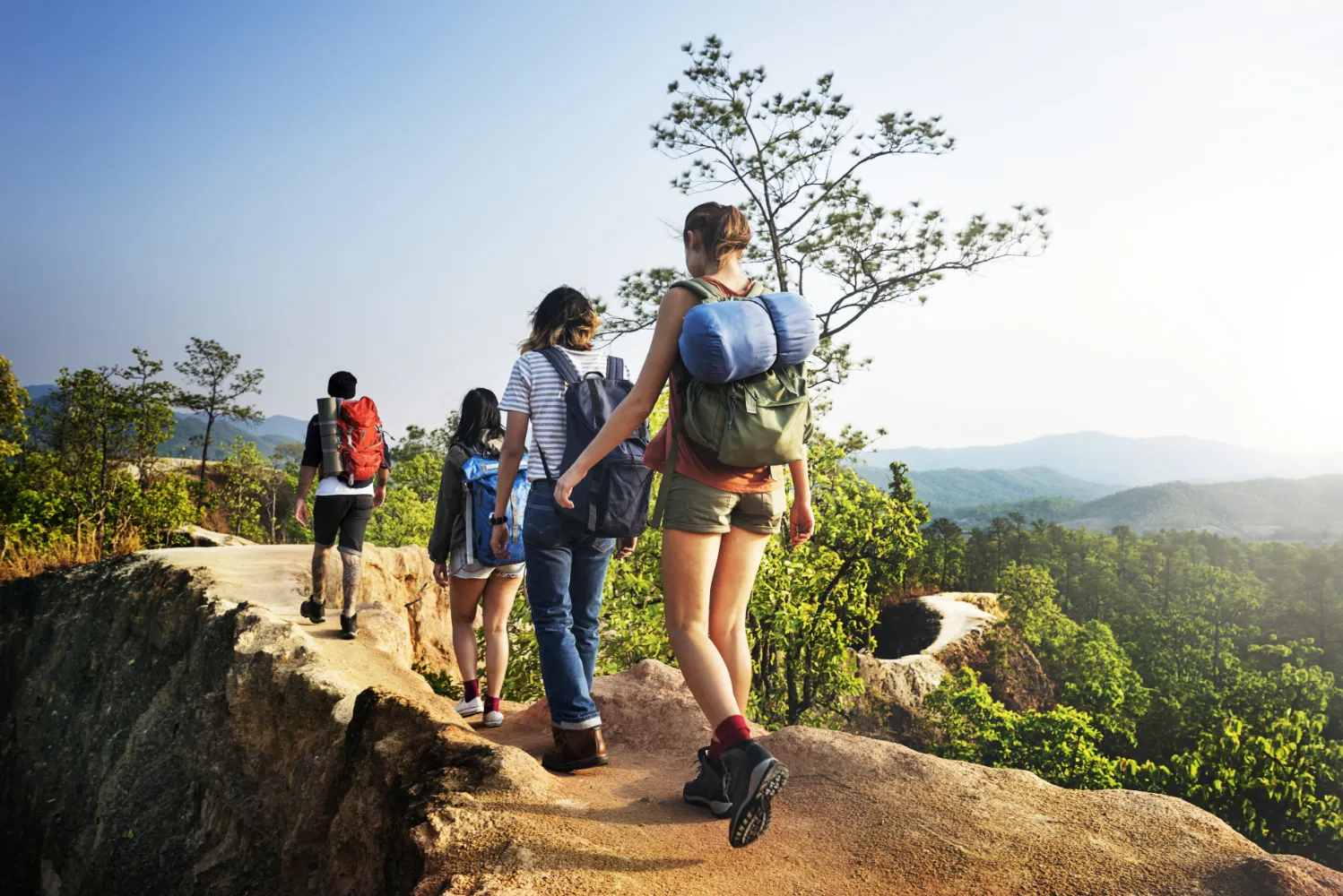 Youngsters following trail around Castelo de Bode Lake