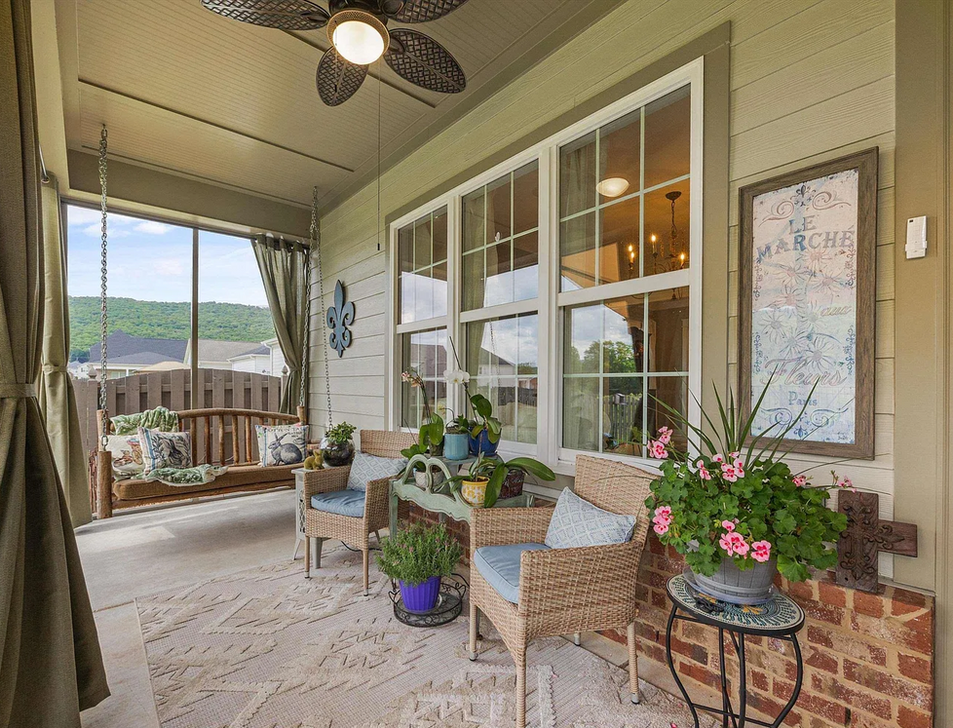 Screen Porch