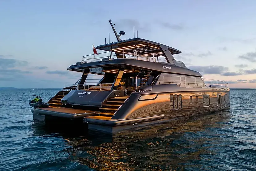sunreef 70 power.webp