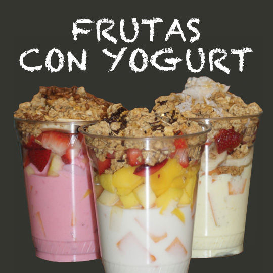 Frutas con Yogurt