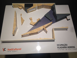 maquete da exposição