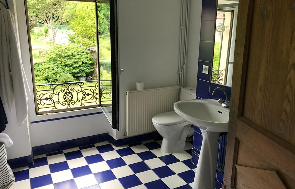 PHOTO-2026-03-11-11-06-54 (2).jpg