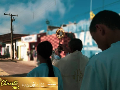 Paróquias da Diocese de Viana realizam celebrações de Corpus Christi