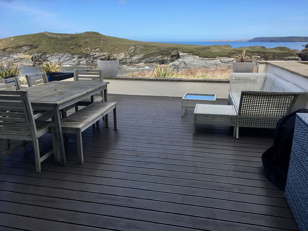 Completed holiday let decking Porth Beach Newquay