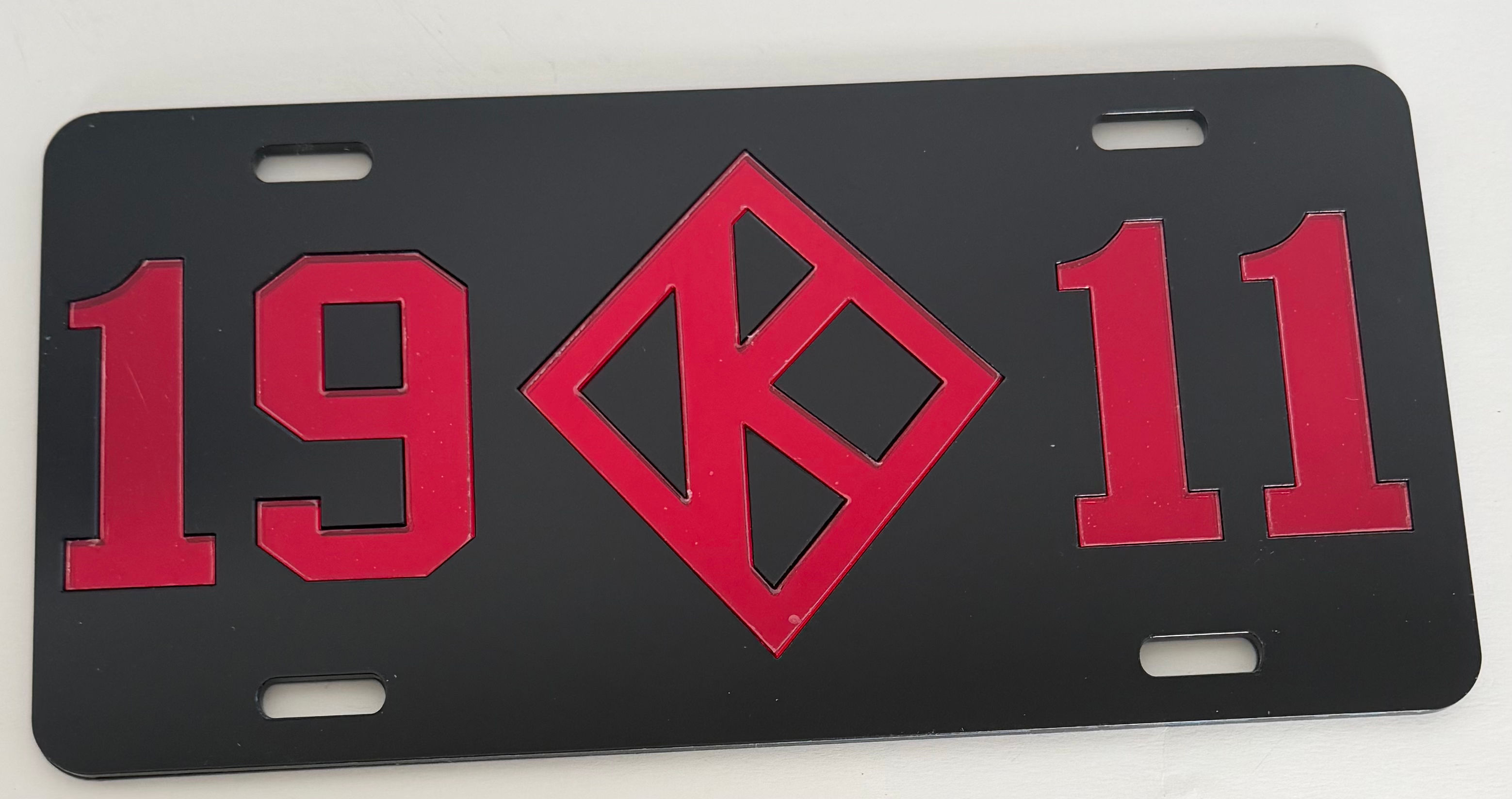 19 Diamond K Symbol 11 Tag- Blk Background Red Letters