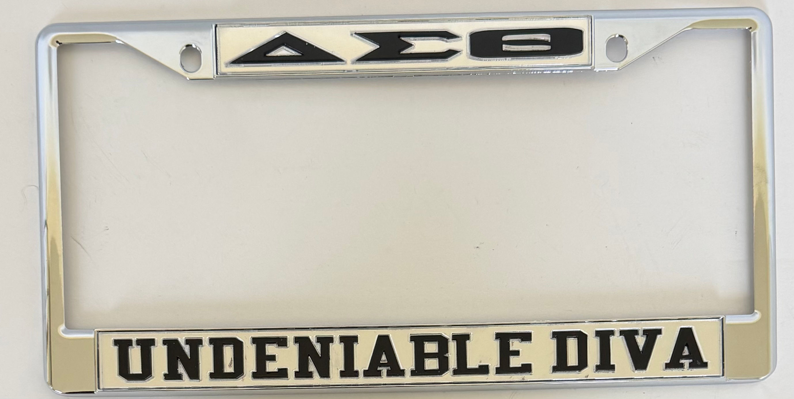 DST Undeniable Diva Frame- Mirror Background Black Letters