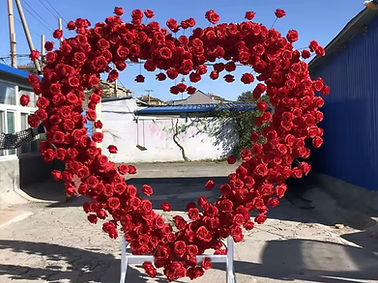 Red Floral Heart Stand.jpg