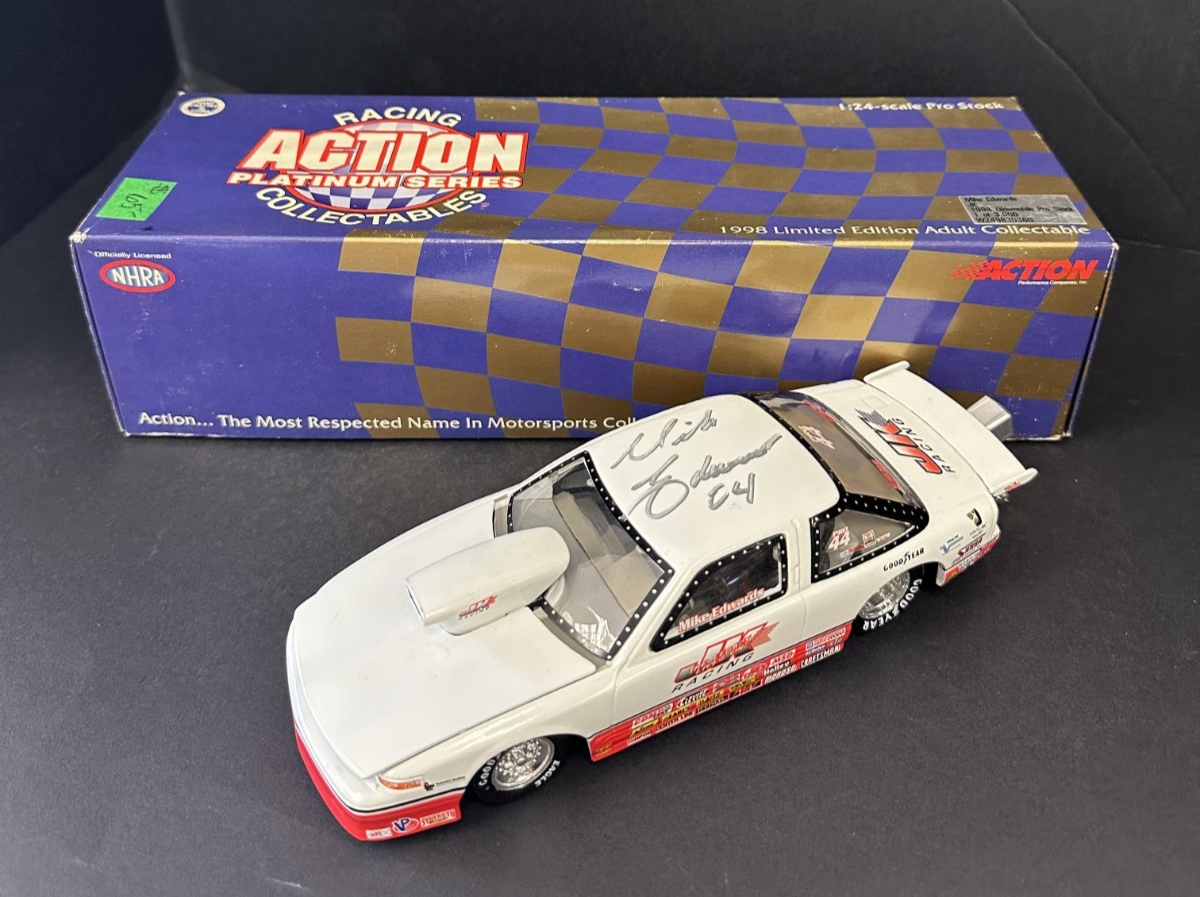 Action Racing Mike Edwards JK 1998 Oldsmobile Pro Stock 1 of 3,000 Autographed