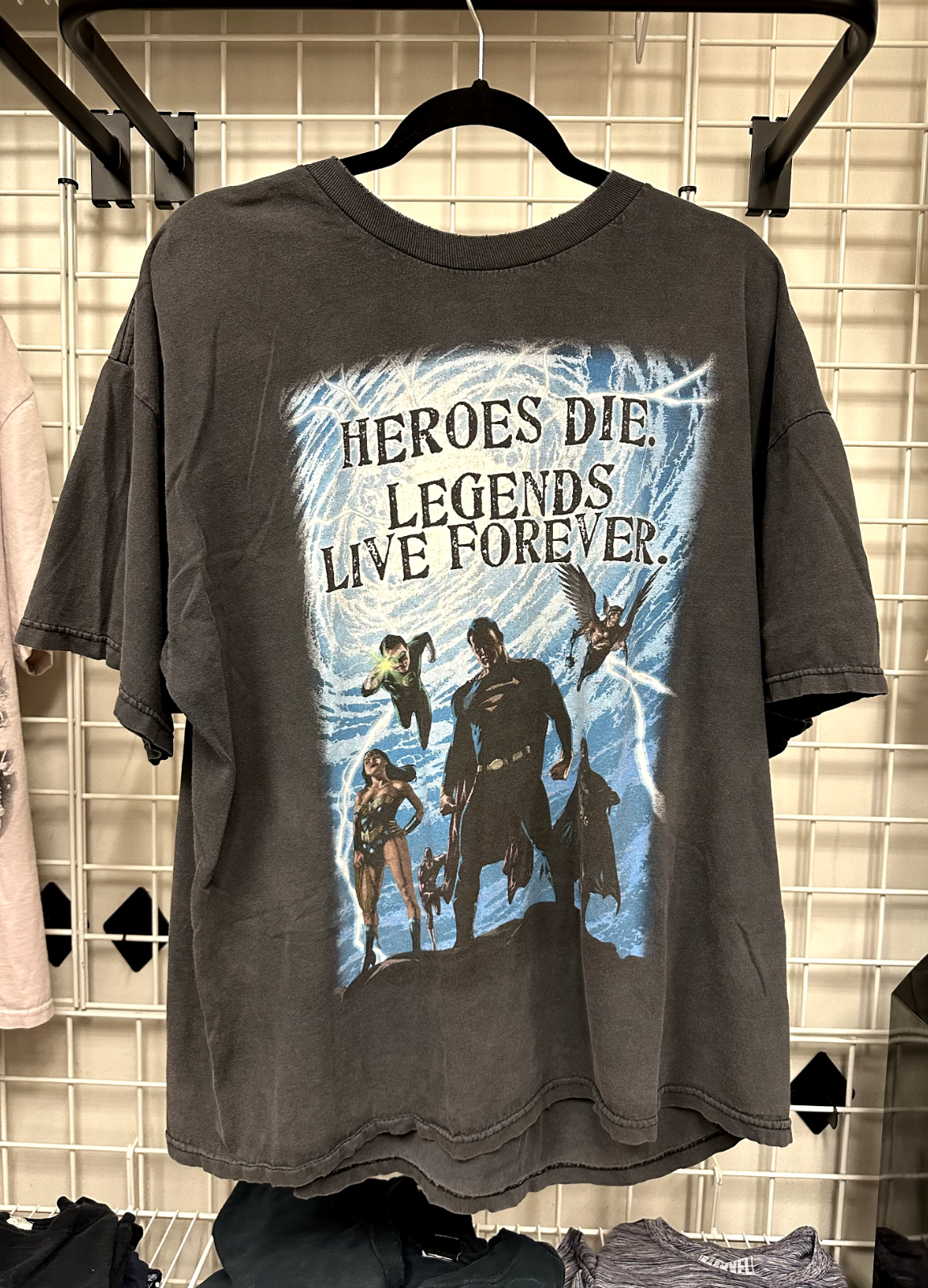 Vintage DC Justice League T-Shirt XL Batman Green Lantern The Flash Wonder Woman