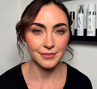 minimal party makeup