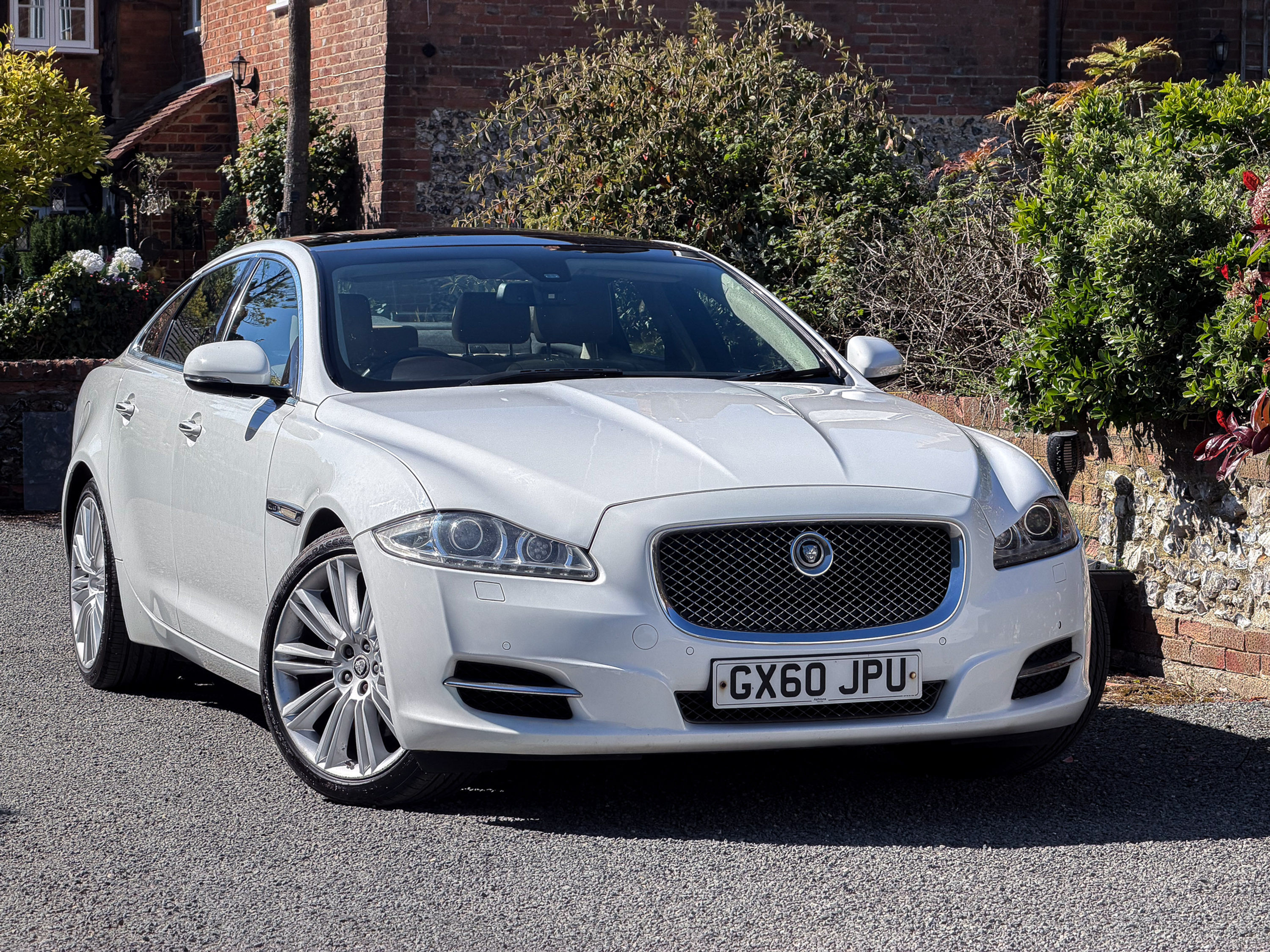 Jaguar XJ Portfolio X351
