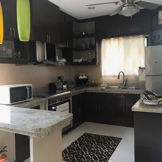 corona-del-mar-house-kitchenjpeg