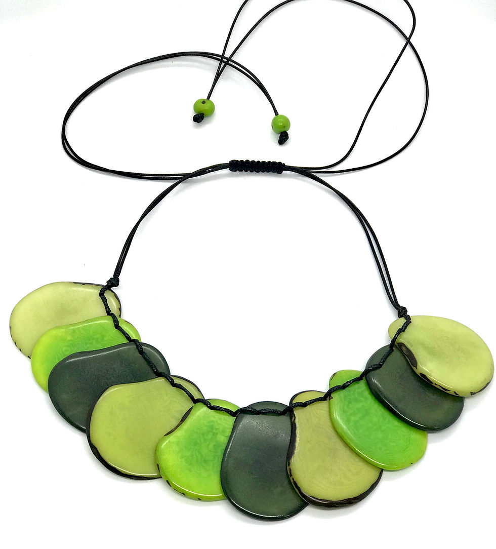 Thumbnail: Abanico necklace