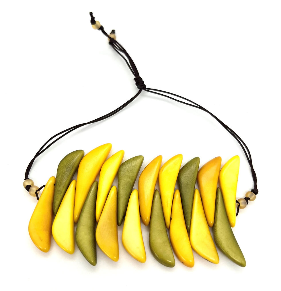 Thumbnail: Tagua tusk Bracelet