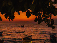 Sunset over the water at Ohana's, Nusa Lembongan