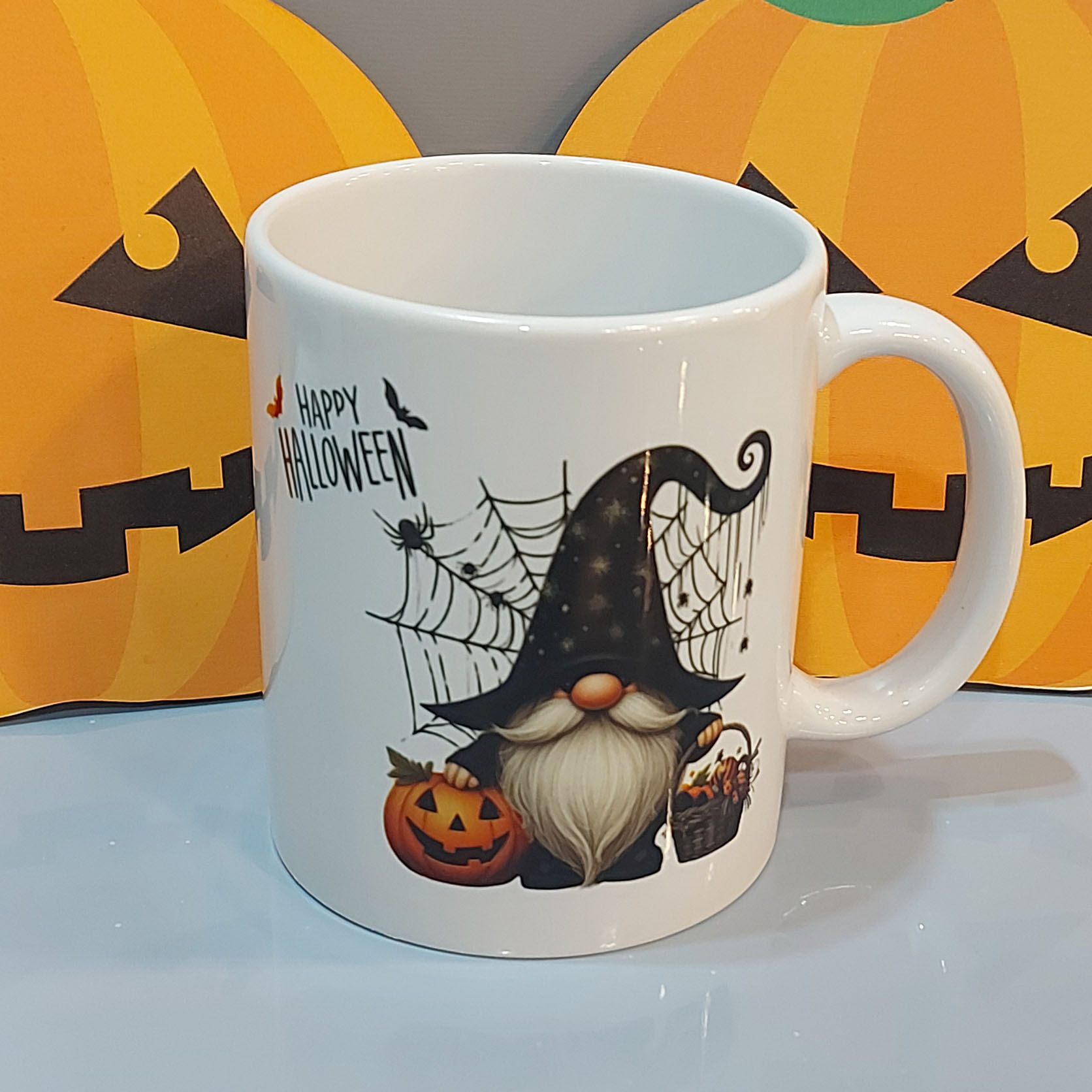 Happy Halloween mug