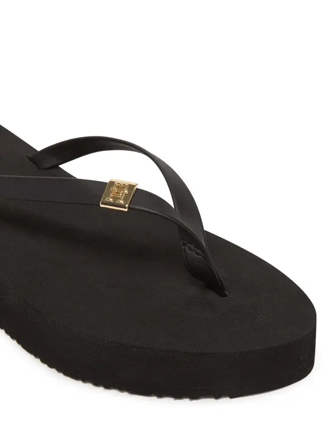 Thumbnail: Tommy Hilfiger japonki damski Elevated Chic Beach Sandal czarne
