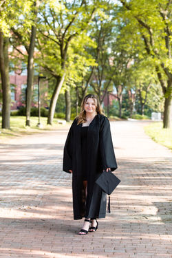 20230617_UGuelp2023Grads_AllisonClarkPhotography-109