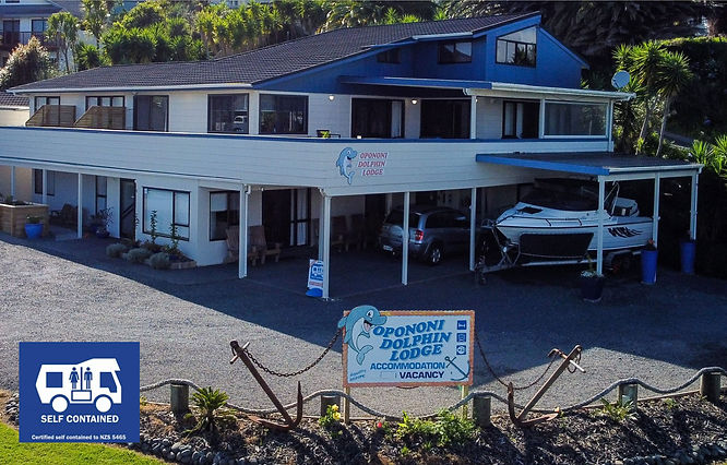 Opo Dolphin lodge 7.jpg