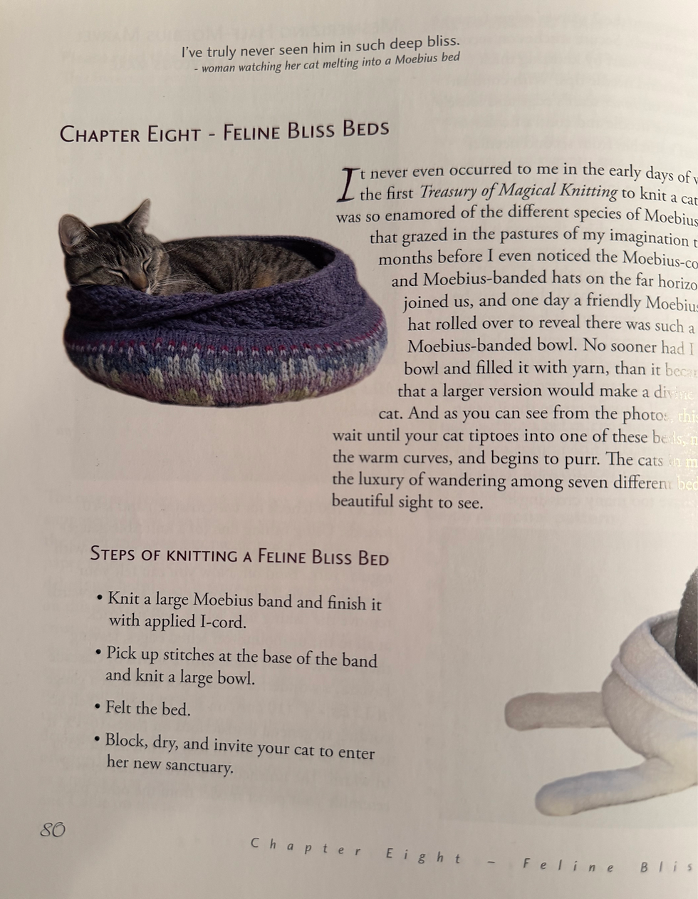 Thumbnail: Book - A Second Treasury of Magical Knitting