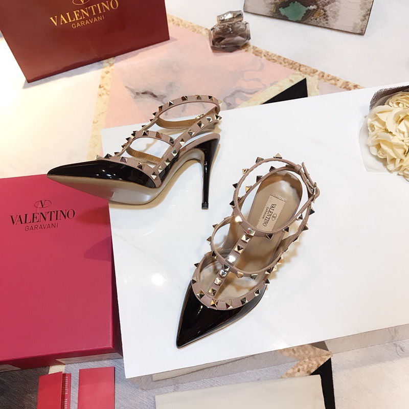 Sur Commande Escarpin valentino vernis