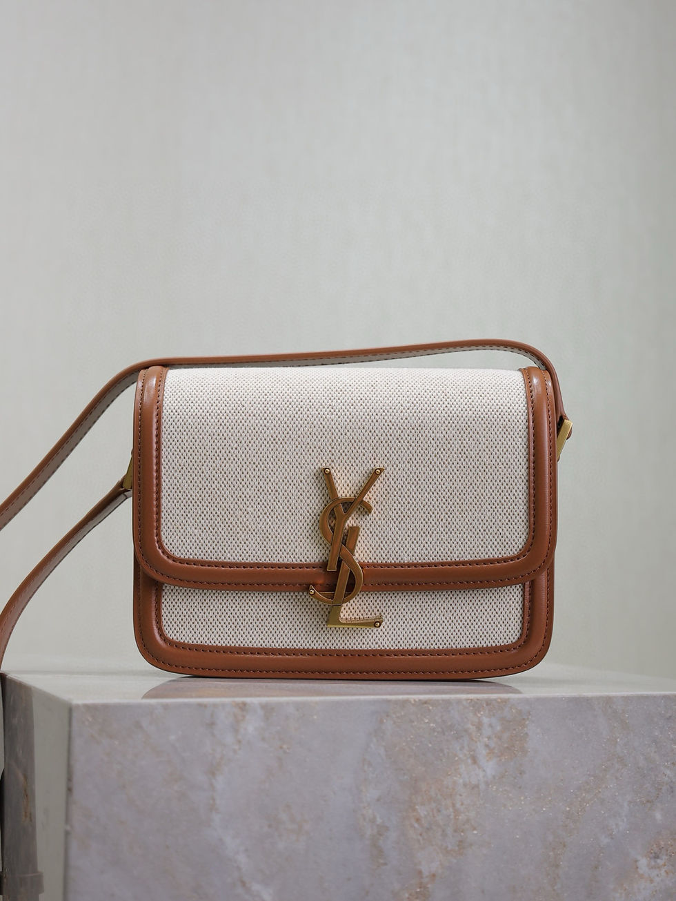 Thumbnail: Sur Commande Sac YSL en cuir top qualité 