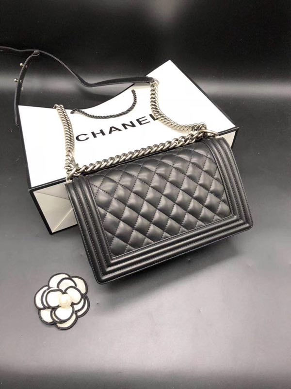 Thumbnail: Sur Commande Sac Chanel En cuir top qualité