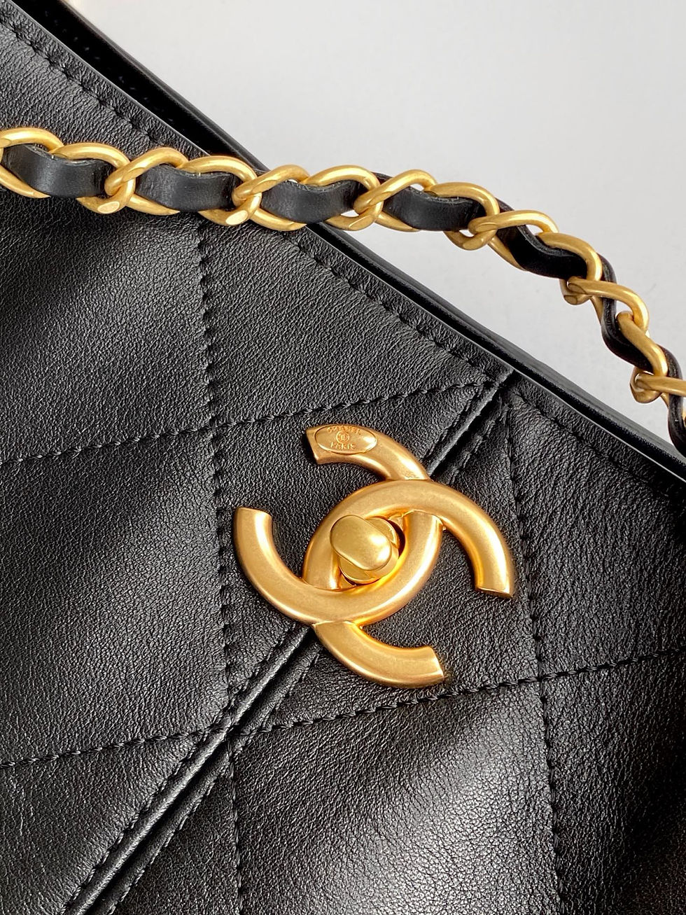 Thumbnail: Sur Commande Sac Chanel en cuir top qualité