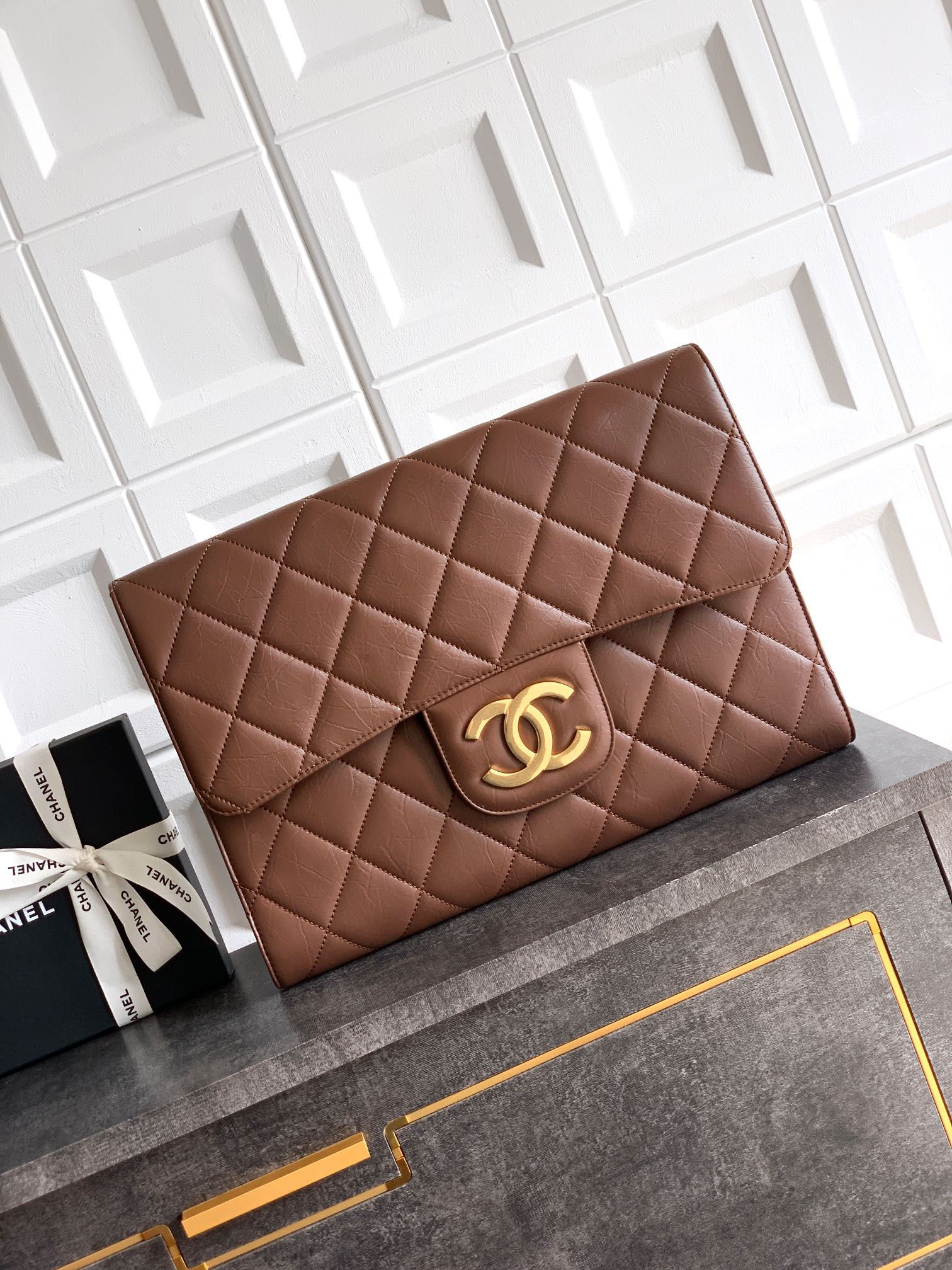 Sur Commande Pochette Chanel en cuir