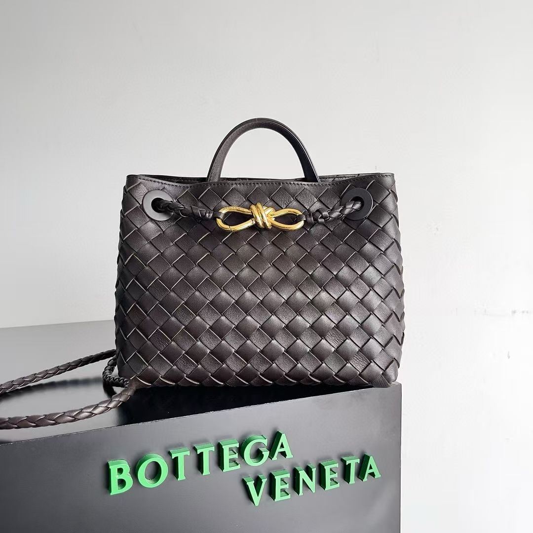 Sur Commande sac Bottega en cuir top qualité 