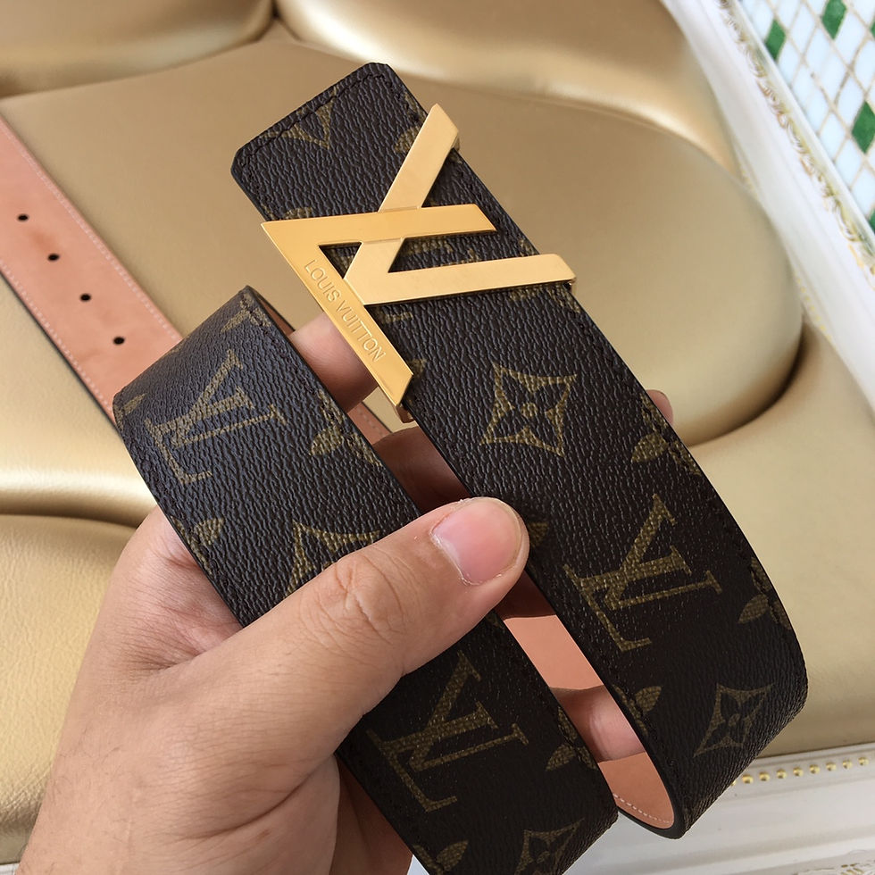 Miniature : Sur Commande Ceinture LV en cuir