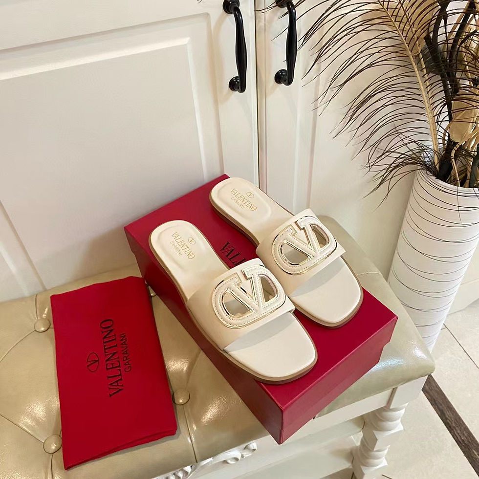 Miniature : Sur Commande sandale Valentino 