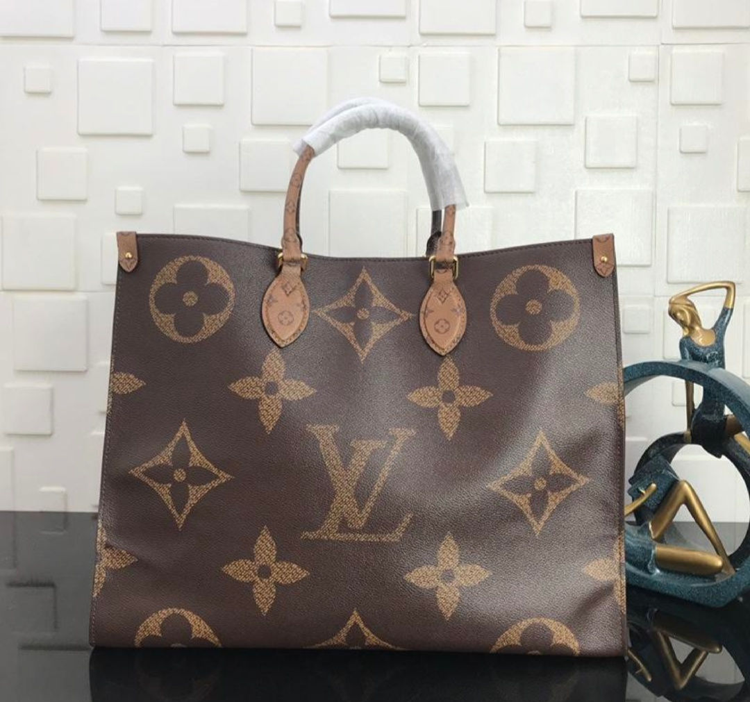Sur Commande sac LV en cuir top qualité 