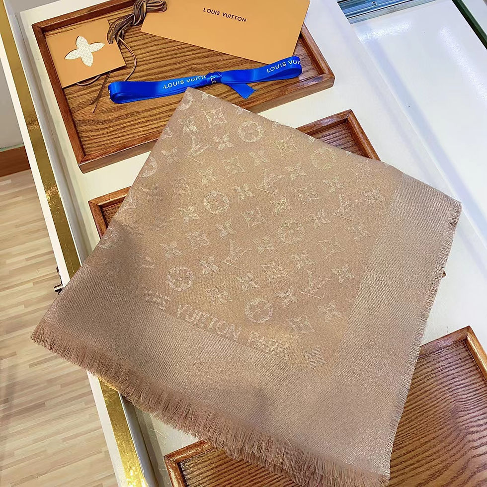 Thumbnail: Sur Commande châle LV top qualité