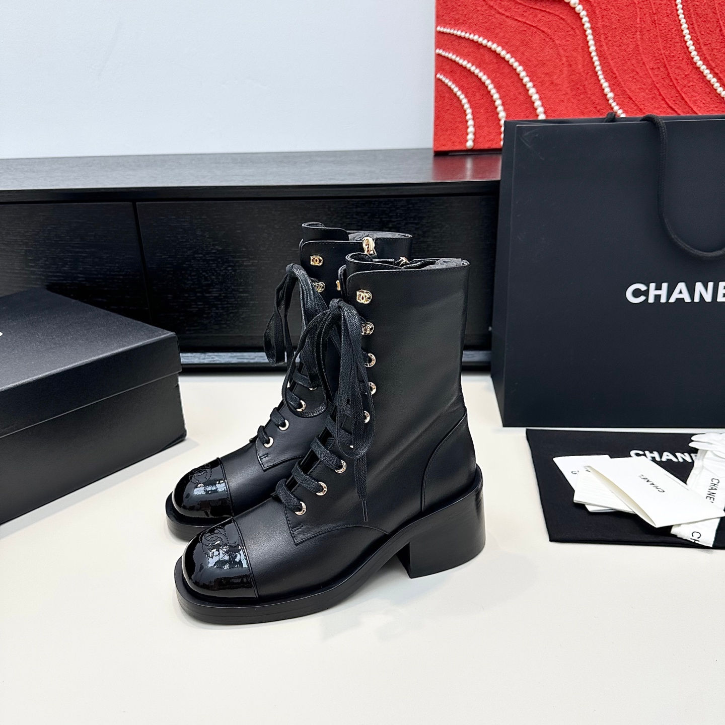 Sur commande bottine chanel en cuir top qualité 