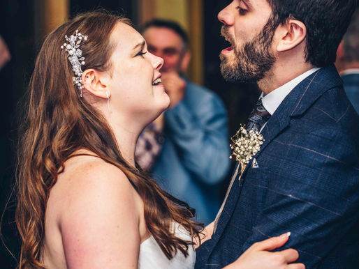 Kellyanne and Daniel’s Oak Tree wedding captured with natural documentary wedding photography in golden countryside light.