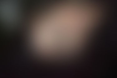 Soft MAXIM makeup glam