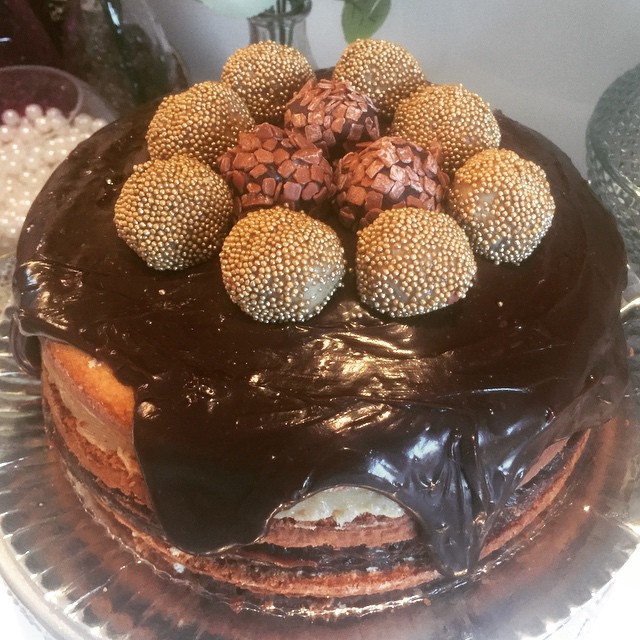 Naked de nozes com brigadeiro