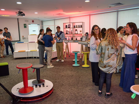 Espacios Polifuncionales con Interstuhl