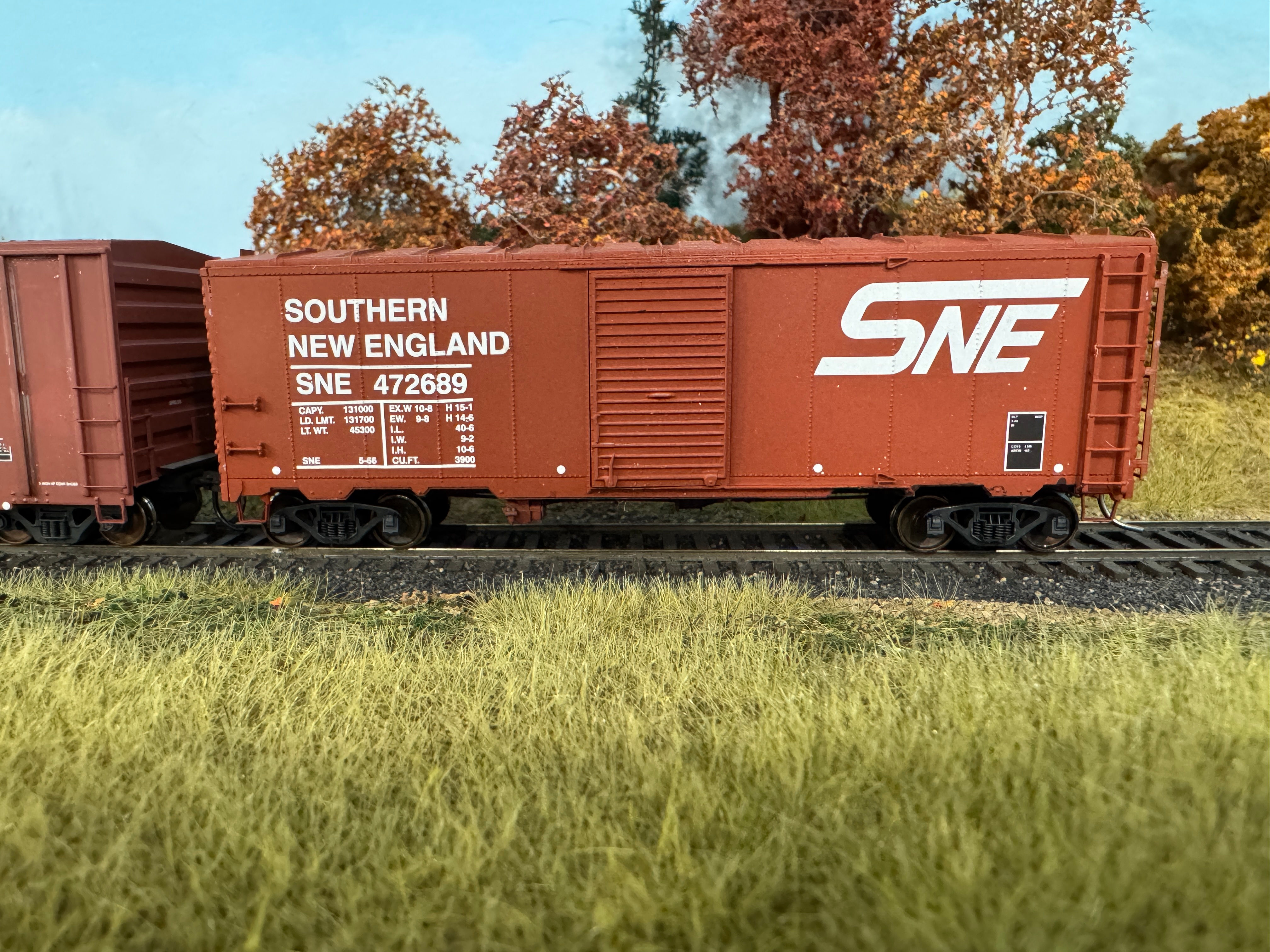 Southern New England "new image" decals - 40 and 50 foot Boxcar Red Cars