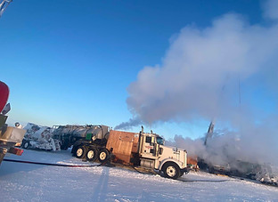 AlaskaTrucks4.jpg
