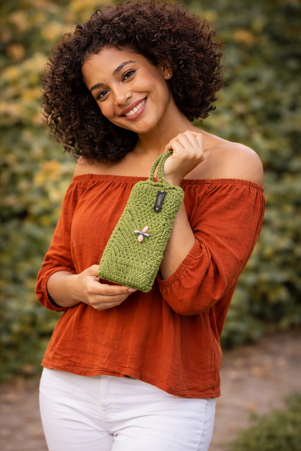 Thumbnail: Chesed Wristlet 