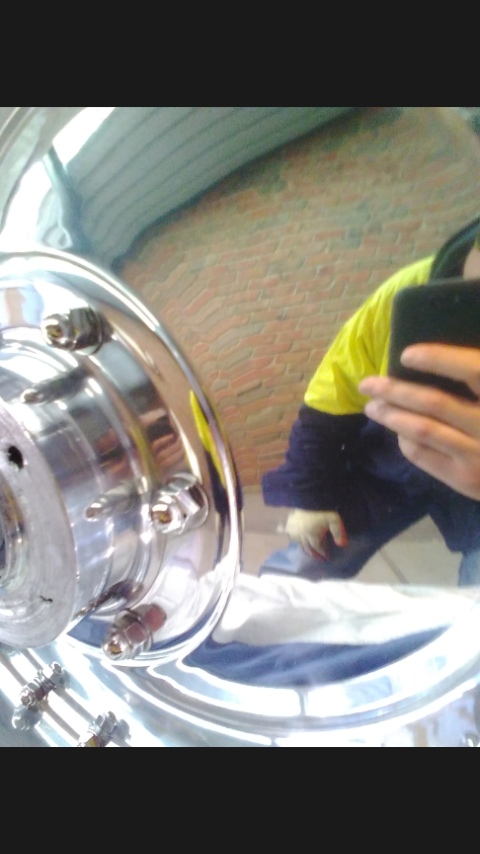 Mirror shine polish