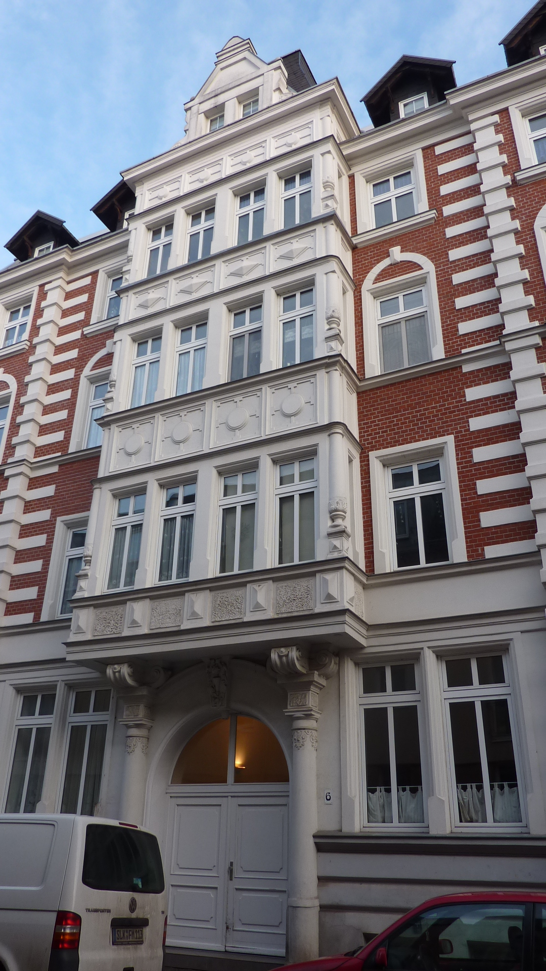 Fassade.hoch (2)