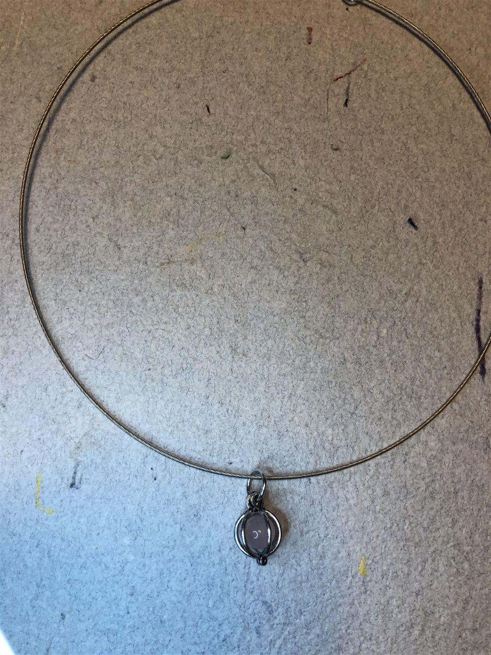 Miniature : Collier «chocker»