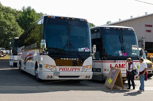 bus rids.webp