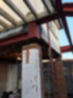 Complex support with cranked beams