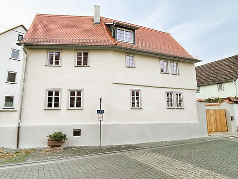 kostenlose Immobilienbewertung Wiesbaden, Mainz, Rheingau; Immobilienmakler Rheingau, Wiesbaden; Vermietung Haus, Wohnung; Neubau; Immobilien Wiesbaden, Wohnung, Haus vermieten, Haus verkaufen, AS Imobilien, Maklerbüro Sonnenberg; Immobilienmakler; Wohnung Wiesbaden; DHH Vermietung, RH Vermietung, Eigentumswohnung zur Miete; American Housing, rental US Americans. Vermietung und Verkauf von Eigentumswohnungen. Ihr Immobilienmakler in Wiesbaden; Maklerbüro; Maklerempfehlung; Mainz;