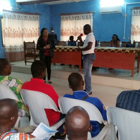 Conférence avec les jeunes à Anéhò, Togo