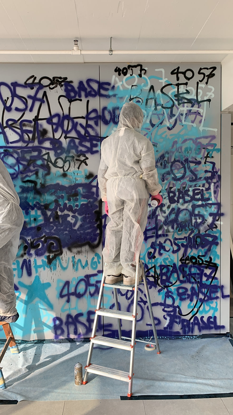 9992F8E5-DA4F-41FB-A9EC-415E9DB0DE86